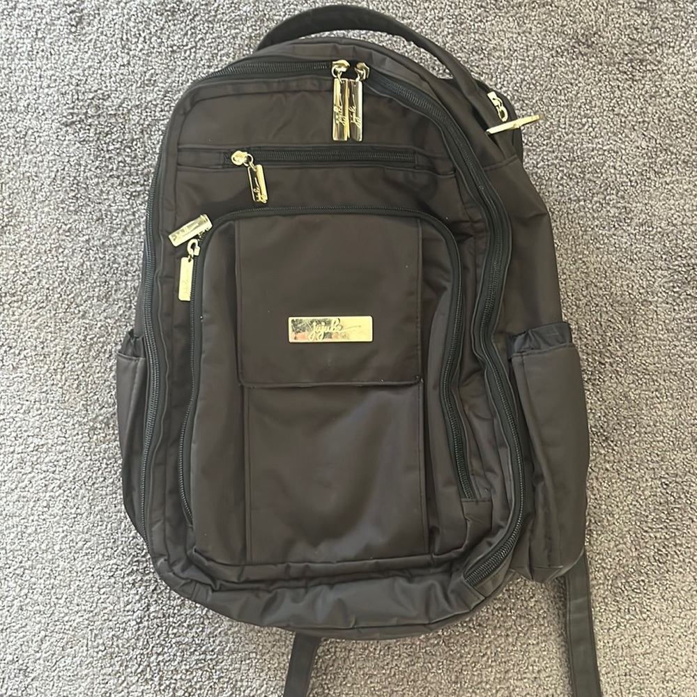Jujube “ Be Right Back “ Diaper bag backpack best bag ever for travel black gold